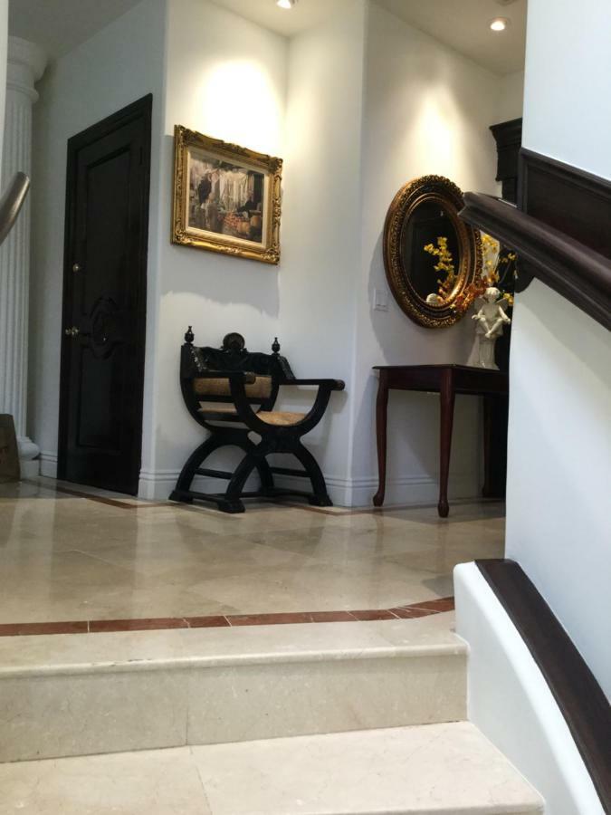 Holiday home Entire Second Flr - Santa Monica Luxury *