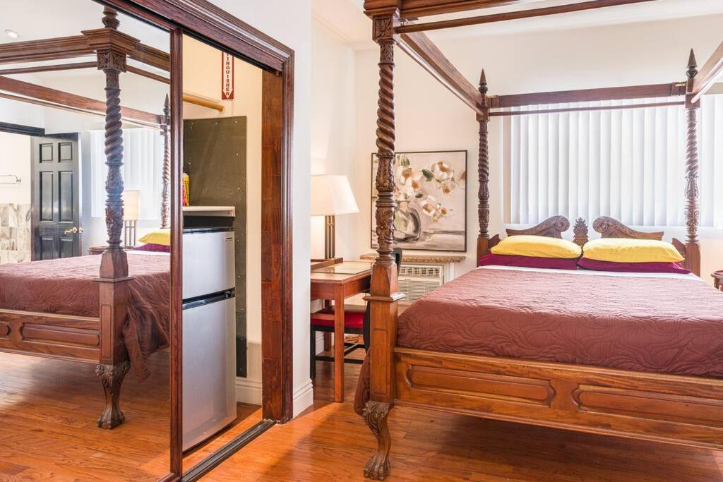 Entire Second Flr - Santa Monica Luxury Ferienhaus *